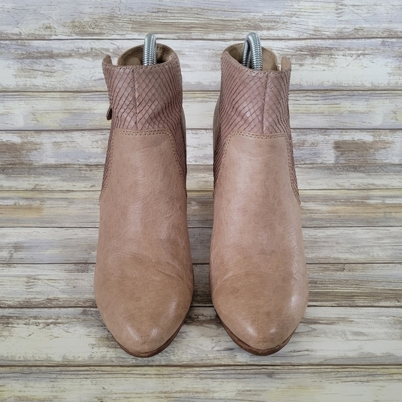 Geox Respira Kali Leather Block Heel Side Zip Boots EUR Size 41/US 10-10.5 Sand - Picture 2 of 12